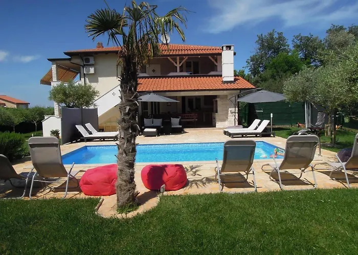 Ivan Villa Umag