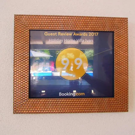 Ivan 别墅 乌马格